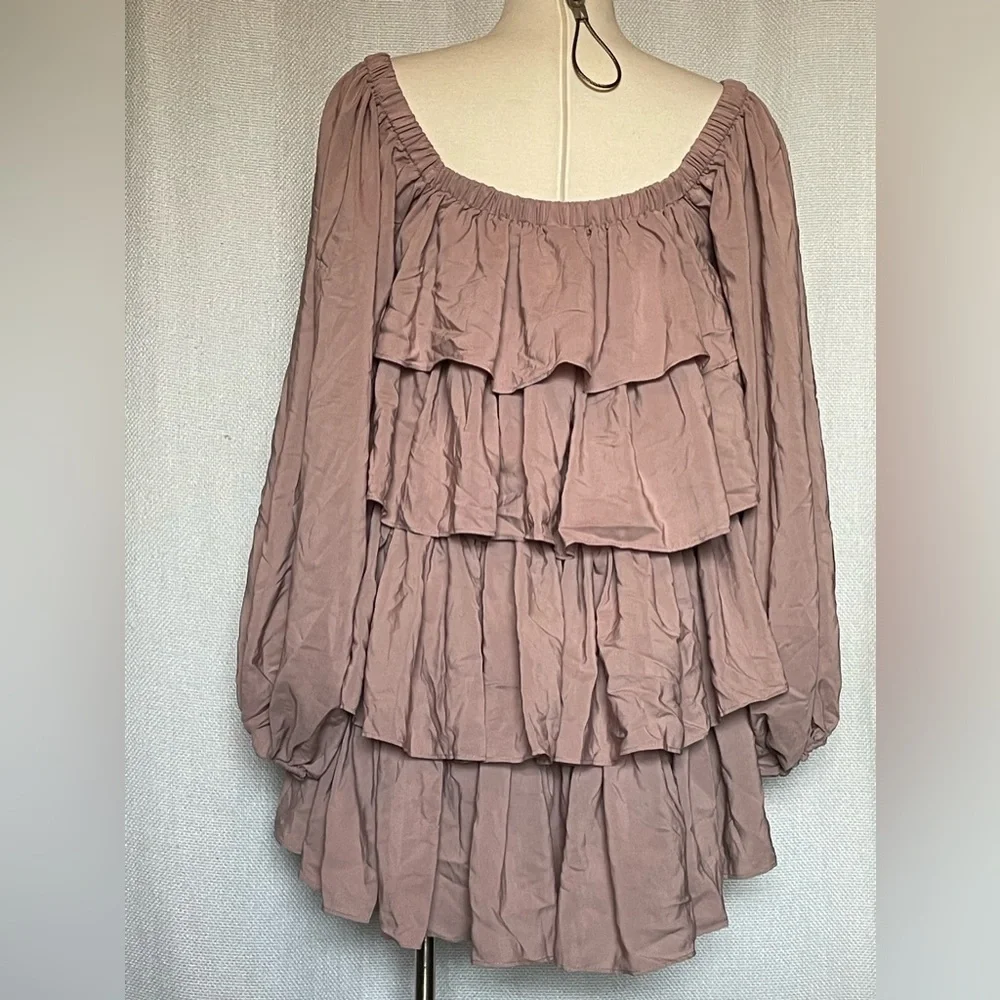 NWOT ruffled mini dress - Picture 3 of 6